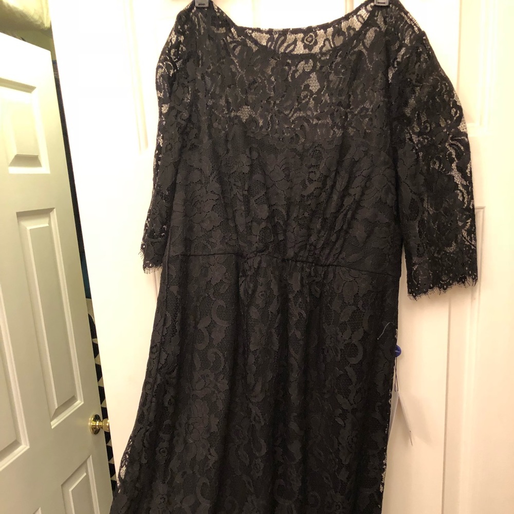 Seraphine Lux maternity dress